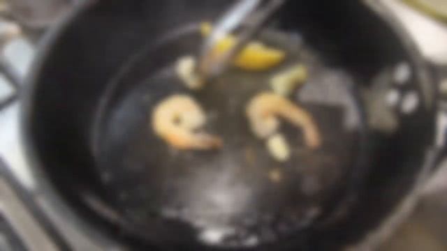 Pumpkin cream soup with shrimp and truffle oil.КРЕМ СУП ИЗ ТЫКВЫ С КРЕВЕТКАМИ смотреть онлайн