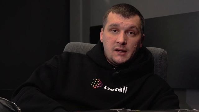 ЧЕМ ОТЛИЧАЮТСЯ КИСТИ? ЗНАЕШЬ? смотреть онлайн