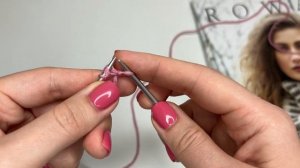 Итальянский набор петель! Просто и красиво. Фабричный край изделия по кругу и поворотными рядами.