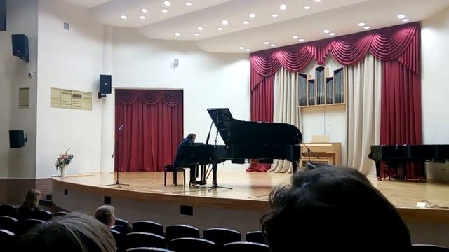 Джазовый пианист Сеня Сон(5) смотреть онлайн