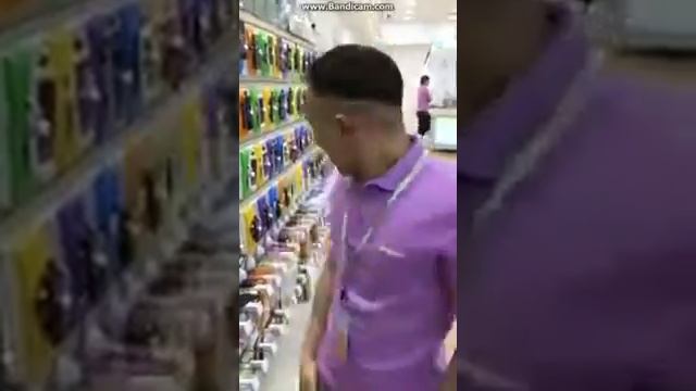 Самый лучший продавец)))Есть все)))) смотреть онлайн