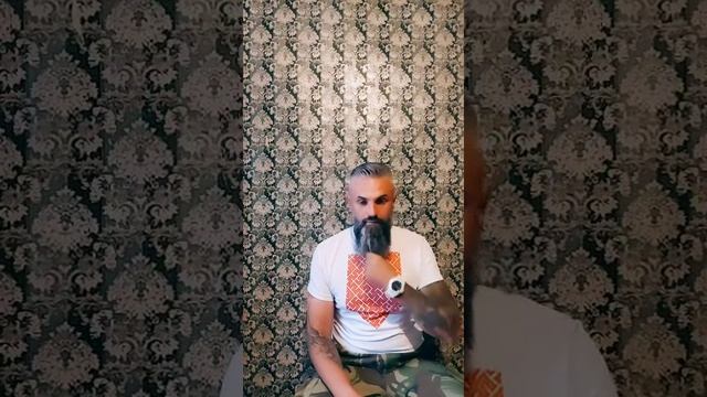 О сущьностях и энергетических чистках. (запись прямого эфира на ТикТоке от 29.08.21). смотреть онлайн