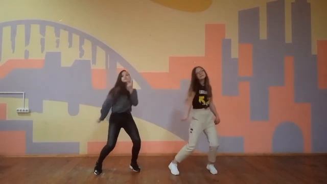 Танцевальный челлендж «Быть собой» смотреть онлайн