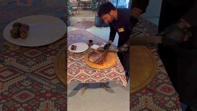Шакур готовит #тандыр #мясо #baku #azerbaycan #дагестан #дербент #кухня #горы #москва #москва #пите