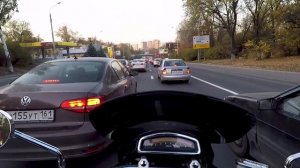 По пробкам на Suzuki Boulevard M109R. Эксперимент. / On traffic jams on Suzuki Boulevard M109R.