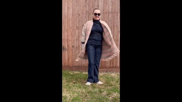 Вязаное пальто-кардиган в шотландскую клетку Нежный тартан