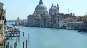 VIVALDI - Trio Amin for Flute, Bassoon & cello (plus a Bass Continuo)  in Venice - Part 1