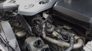 Mercedes Benz E class 220d oil fillter change/ w213, w253 with engine OM654