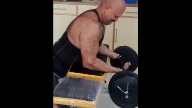 workout on 28 June 22 - shoulders and biceps