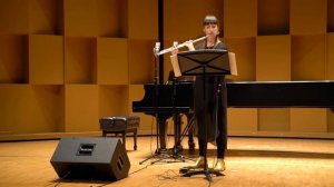 Thea Musgrave: Narcissus for flute and digital delay