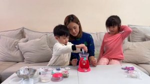 Mila X Magnus: Unboxing Pikmi Pops Squeeze Ball Maker