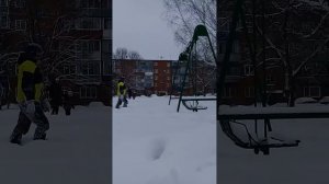 Делаю опасное сальто с качели