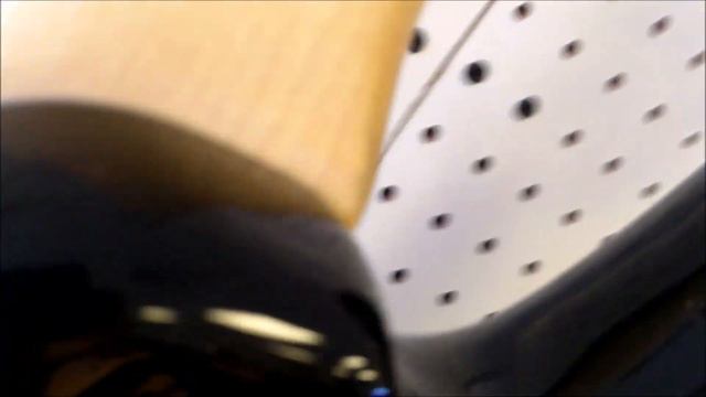 First Look at Ibanez GSRM20 Mikro Bass