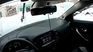 Lada Xray - скучный тест обогрева лобового стекла.