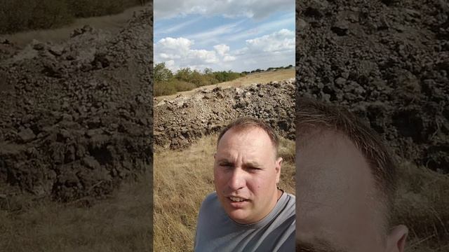 Начало строительства нового дома в Симферопольском районе. Завершение разработки котлована.