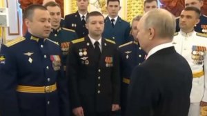 «Встречайте, суки, папу!».