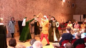 Les Bouffons - Schwertertanz  von Thoinot Arbeau