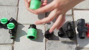 Коннектор с резьбой Presto PS   надежно соединит капельную трубку, садовый шланг, шаровый кран