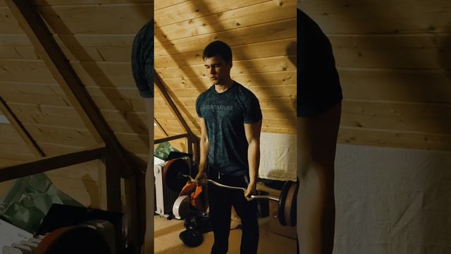 подъем на бицепс 52кг, 2-я тренировка. #shorts