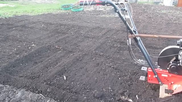 Минитрактор в связке с мотокультиватором. Minitractor in harness with motor cultivator