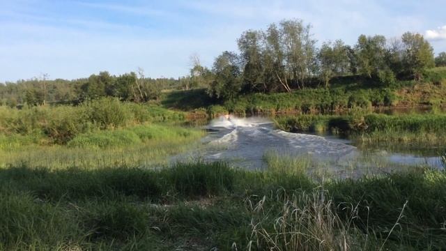 На снегоходе по воде смотреть онлайн