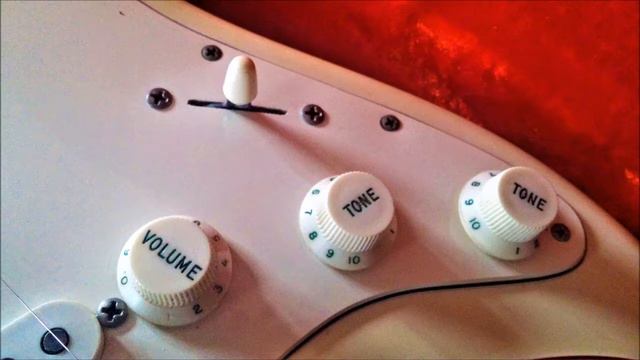 1969 STRATOCASTER MIDDLE PICKUP смотреть онлайн