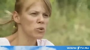 Показательная казнь в Славянске  Бандеровцы распяли ребенка, а мать волочили тан
