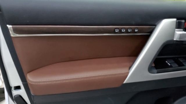 The Last V8 Engine , 2021 Land Cruiser LC 200 смотреть онлайн