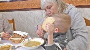 Санаторий «Игуменка». Обед в столовой санатория. 3-я серия нашего путешествия 8 марта 2018 г.