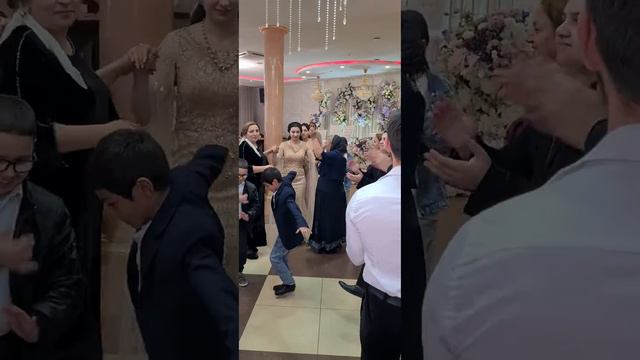 Цыганские традиции. День первый. Моисей и Снежана 24.02.23 смотреть онлайн