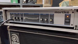 Hartke HA2500 Bass Head + Ampeg SVT-410HE. бас стэк