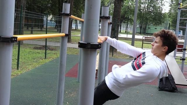 Как научиться подтягиваться на одной руке смотреть онлайн