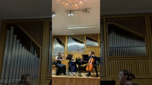 Гайдн - трио ми минор (2,3ч)