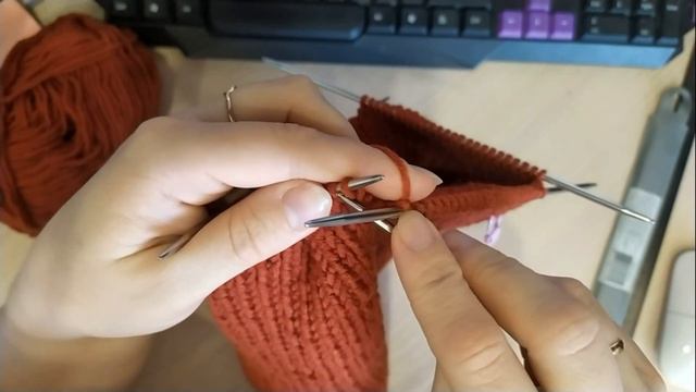 Шапочка спицами с удлиненной макушкой смотреть онлайн