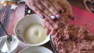 Котлеты с сюрпризом. Мясные зразы с перепелиным яйцом.