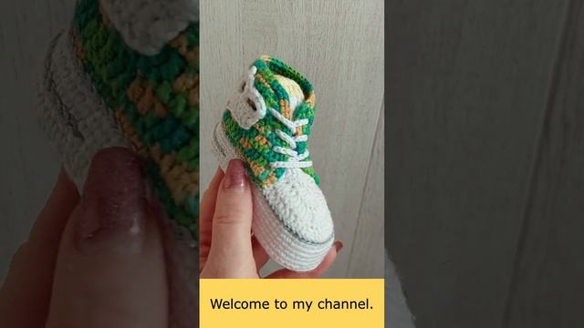 Baby crochet concerses 6-9 months #babycrochetshoes #crochetbabybooties #babyshoes #crochet смотреть онлайн