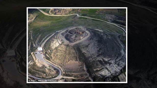 Ring of Roman governor who crucified Jesus found near Bethlehem смотреть онлайн