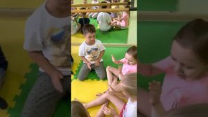 Песенка прощальная текст Надежда Марютина , исполнение и музыка Ирина Бармина