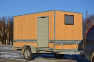 Варианты установки роллет на прицеп.