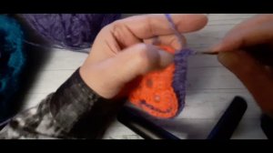 Вяжем крючком ажурную наволочку на подушку.