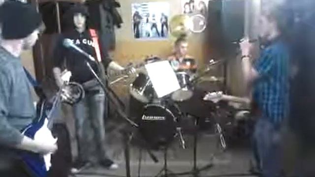 Мерлин Менсон – Sveet Dreams (Chelsia Smile)