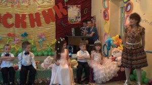 Номер для выпускного утренника в детском саду / Шуточное представление интервью детей