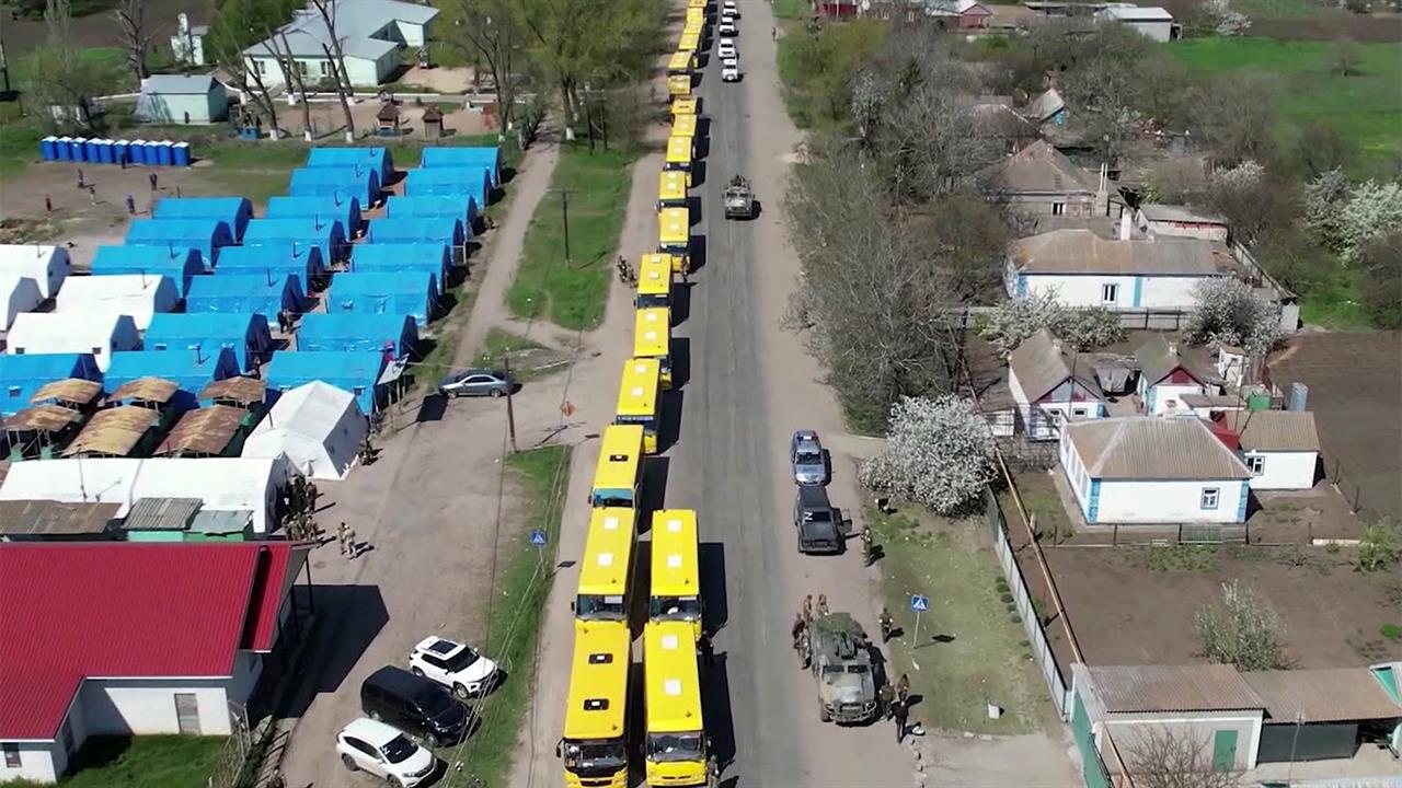 В Мариуполе российские военные вновь открыли гуманитарный коридор