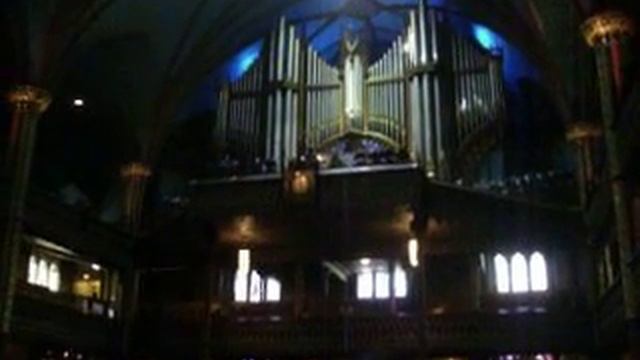 Notre-Dame de Montreal смотреть онлайн