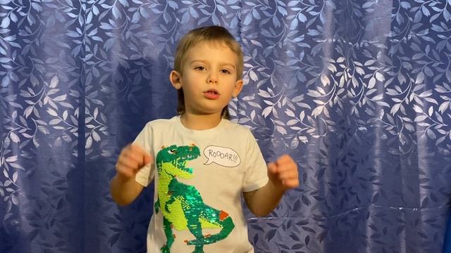 Великан, портфолио, шоурил, актер, мальчик, визитка, визитная карточка