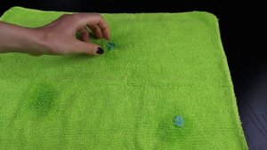 Как УДАЛИТЬ ЖВАЧКУ с одежды