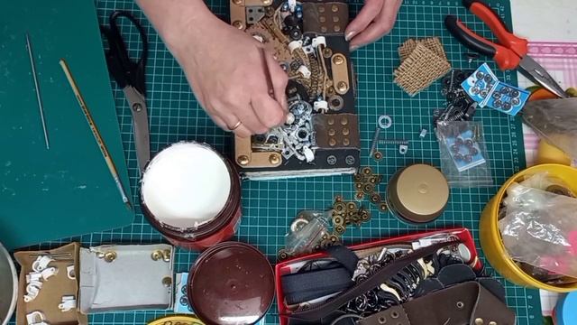 Casket from an old book / 10 ИДЕЙ для шкатулок из старых книг. Часть 10. (Steampunk art) смотреть онлайн