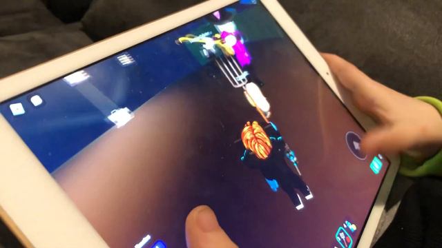 Roblox #5 1/2- Break In (Part 3): Scary Larry boss fight смотреть онлайн