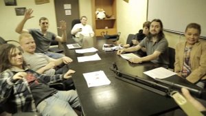 Охрип устраивается на работу