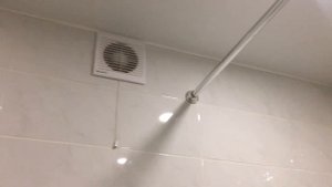 Ванная комната из кафеля в деревянном доме. 3 года спустя.